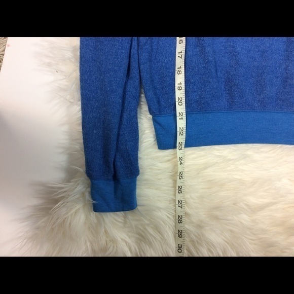 Wildfox blue pullover sweatshirt extra small - Picture 4 of 6